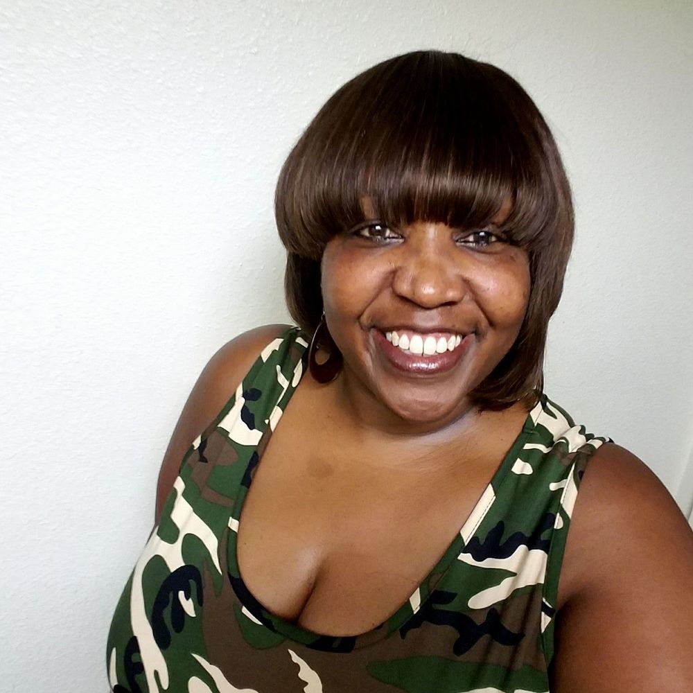 Meet your Posher, Brenda